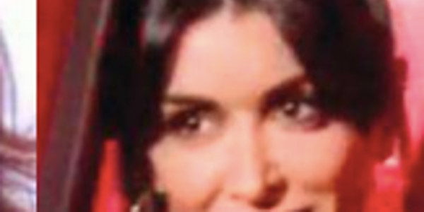 Jenifer cachotière, sa célèbre soeur jumelle débusquée (photo)