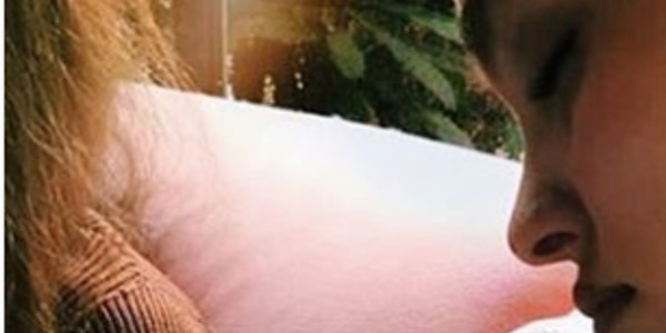 Lily-Rose Depp frôle le burn-out, Vanessa Paradis « très protectrice » s'inquiète (photo)