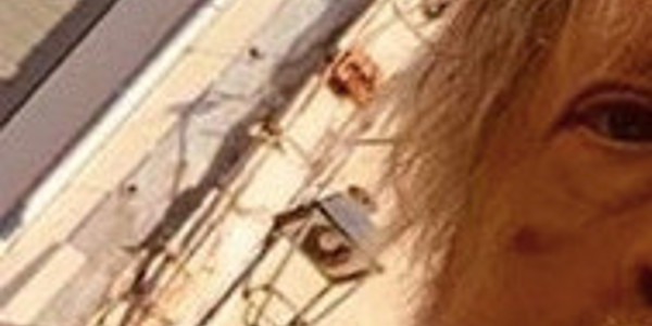 Renaud, coup de vieux , visage marqué dans le Vaucluse, photo inquiétante