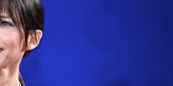Sophie Marceau obsède Alain Delon, son troublant message