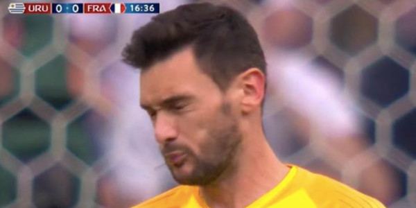 Uruguay-France : Lloris avale une libellule (vidéo)