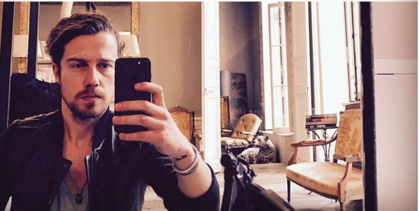 Julien Doré effraye ses fans avec sa nouvelle coupe de cheveux (photos)