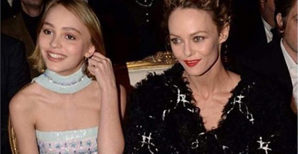 Lily-Rose Depp et Vanessa Paradis, une ressemblance frappante (photo)