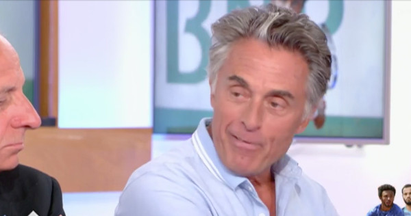 Gérard Holtz défend Maxime Hamou, le tennisman qui a embrassé de force une journaliste (vidéo)