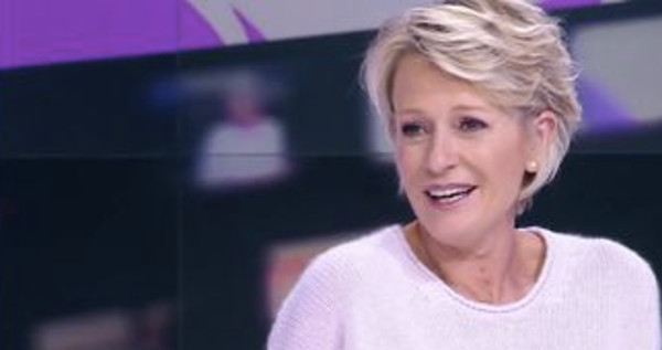 Sophie Davant recadre sèchement une chroniqueuse de « C au programme » (vidéo)