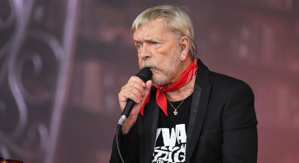 Renaud hospitalisé depuis plusieurs jours
