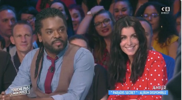 Jenifer prend la défense de Nikos Aliagas, ciblé dans TMPP