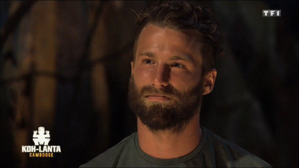 Corentin (Koh-Lanta 2017) de nouveau célibataire : « La relation à distance avec ma copine était plus que compliquée ».