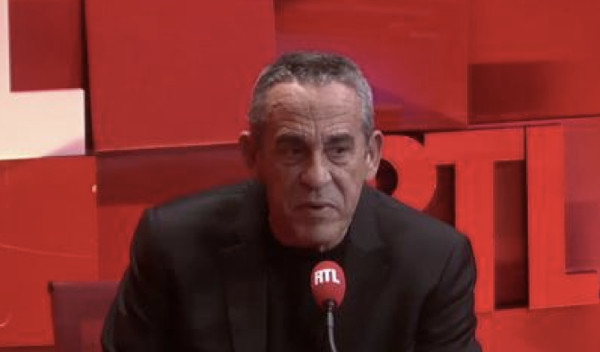 Thierry Ardisson balance « Actuality et Amanda, c'est zéro »