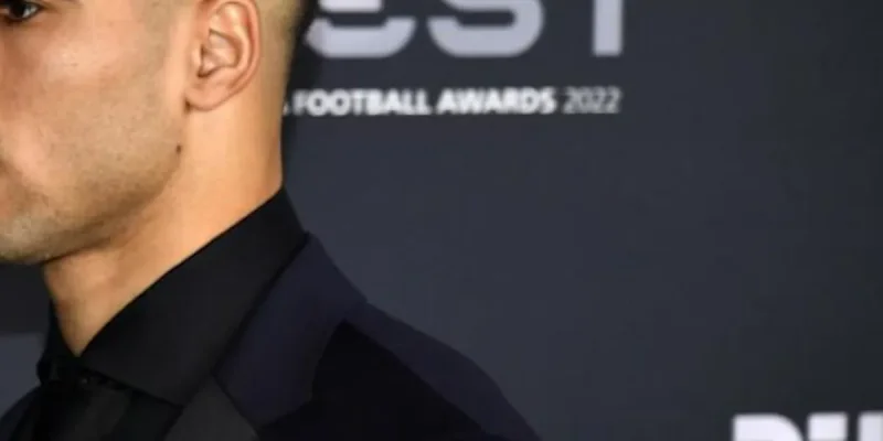 Achraf Hakimi victime d'un complot politique ? furieuse angoisse de Hiba Abouk !