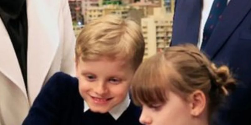 Addiction aux écrans : Jacques, le fils d'Albert et Charlène de Monaco sous haute surveillance