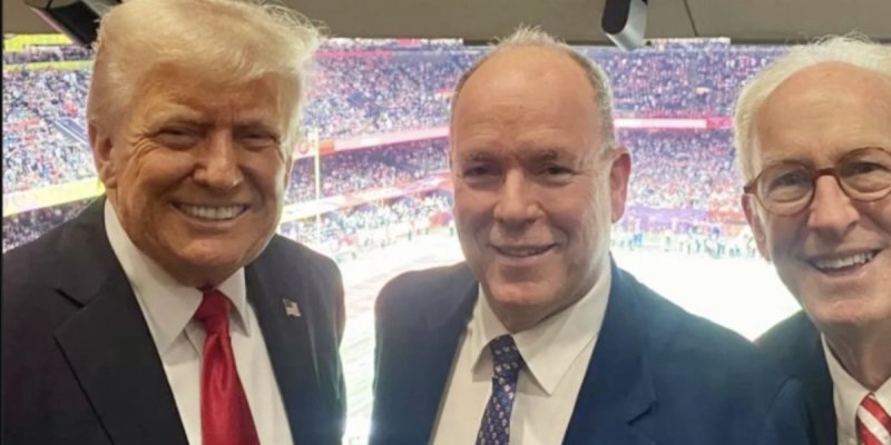 Albert de Monaco sans Charlène au « Super Bowl avec Donald Trump