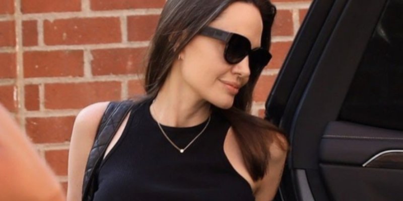 Angelina Jolie : Un hommage déchirant à sa mère décédée