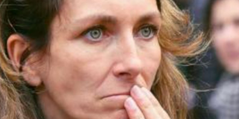 Anne-Claire Coudray dévorée par la culpabilité à Locmariaquer