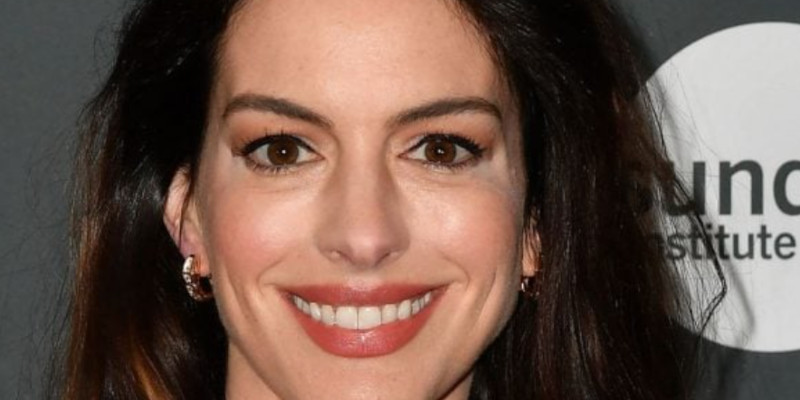 Anne Hathaway s'écroule sur le tournage !