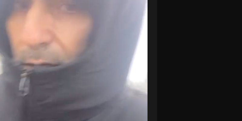 Ary Abittan brave la pluie en solo, sa compagne cachée : Instant intime en Bretagne