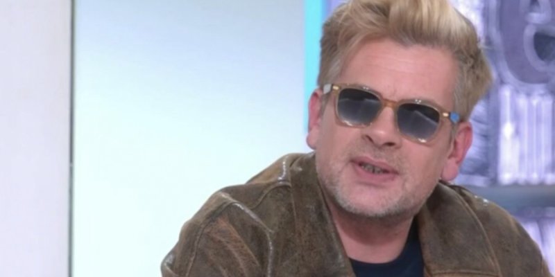Benjamin Biolay explose de colère : « On a touché à l'amour de ma vie ! »