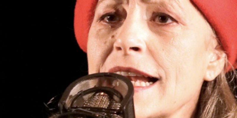 Brisée par la douleur, Lio partage une chanson bouleversante en hommage à son fils