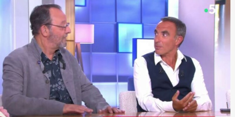 C à Vous : Nikos Aliagas dévoile son projet secret à Jean Reno (vidéo)