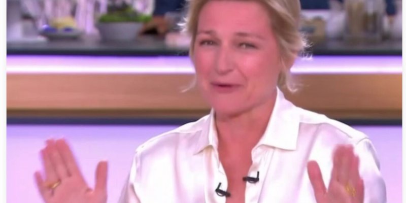 C à Vous : Anne-Elisabeth Lemoine gênée, un retour à l'antenne très laborieux