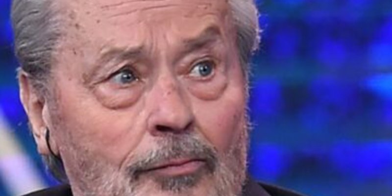 Le calvaire d'Alain Delon à Douchy : ce soutien inattendu pour l'aider à surmonter ses épreuves