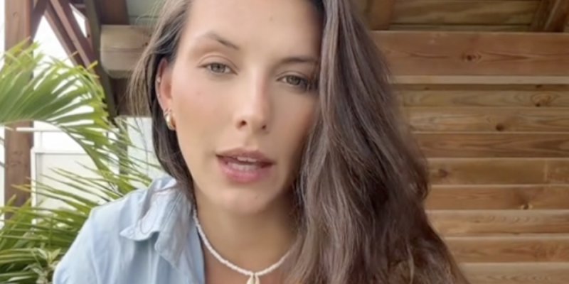 Camille Cerf interpellée en Guadeloupe à cause de sa tenue