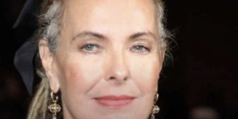 Carole Bouquet victime d'un malaise sur scène à Paris