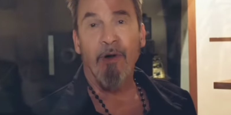 « Cette injustice me gêne » : Florent Pagny défend Paul Watson en direct