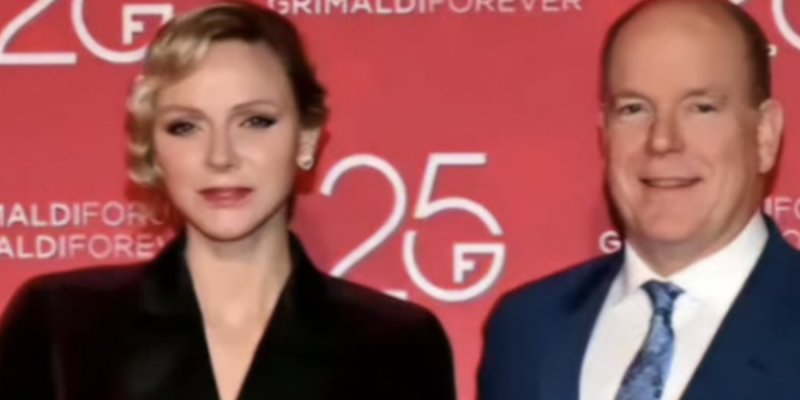 Charlène de Monaco en velours et diamants pour célébrer le Grimaldi Forum