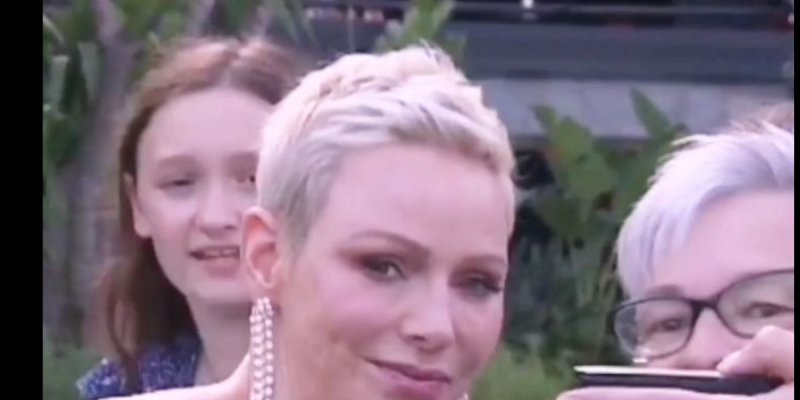 Charlène de Monaco exquise avec une robe Lanvin à 3000 euros, son coup de fouet à une sérieuse rivale