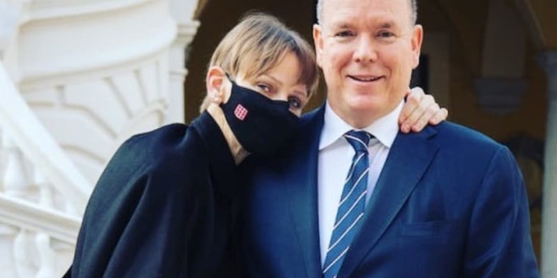 Charlène de Monaco face à un Albert glacial, les photos ne mentent pas, l'explication d'une spécialiste