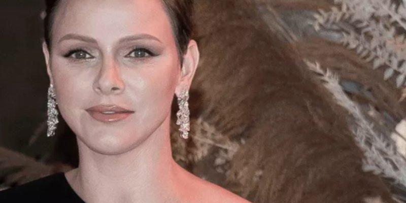 Charlène de Monaco en guerrière resplendissante, ses démons terrassés
