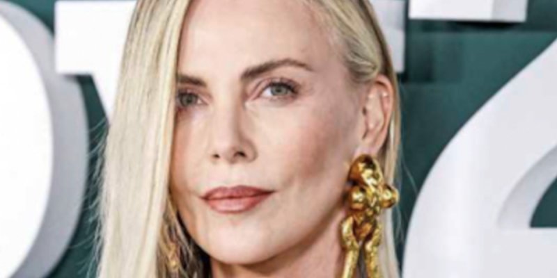 Charlize Theron : Elle s'est inscrite sur l'appli de rencontres des stars
