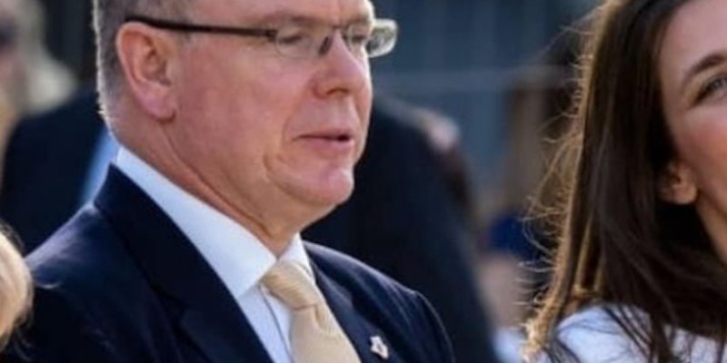 Charlotte Casiraghi en renfort - Elle répond à l'appel du prince Albert, leur sortie immortalisée (photo)