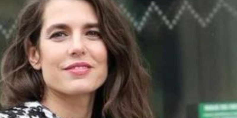 Charlotte Casiraghi toujours avec son alliance, la page Dimitri Rassam n'est pas tournée (photo) 