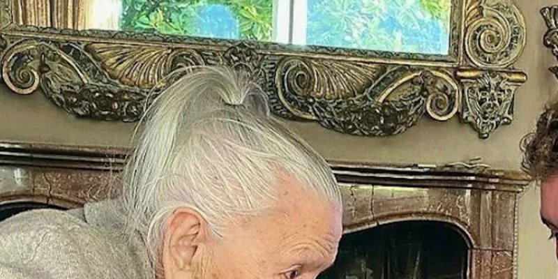Charlotte et Pierre Casiraghi comblés de bonheur par leur famille, moments uniques avec leur grand-mère de 100 ans