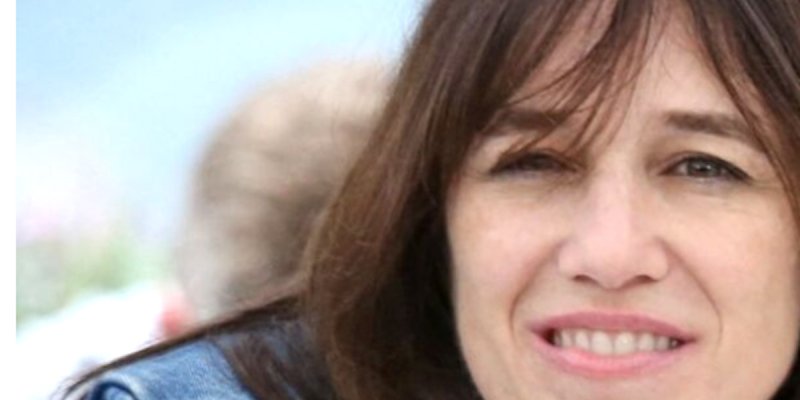 Charlotte Gainsbourg rend hommage à sa mère Jane Birkin pour son anniversaire