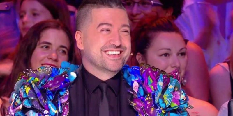 Chris Marques quitte Twitter : Un Acte radical validé par Faustine Bollaert