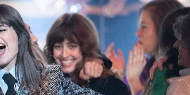 Clara Luciana insomniaque, elle brise le silence chez Laurent Delahousse