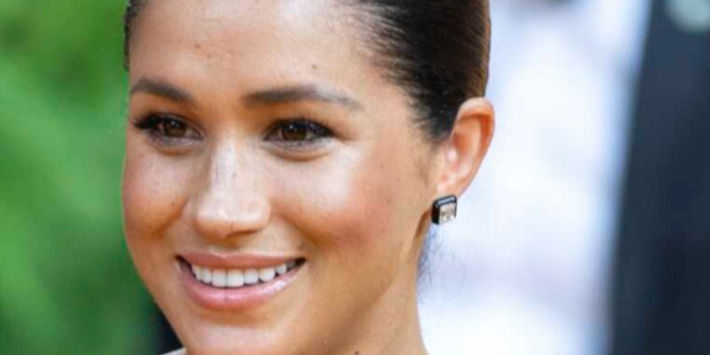 « Nous sommes en contact avec Diana » : l'étrange histoire impliquant Harry et Meghan Markle