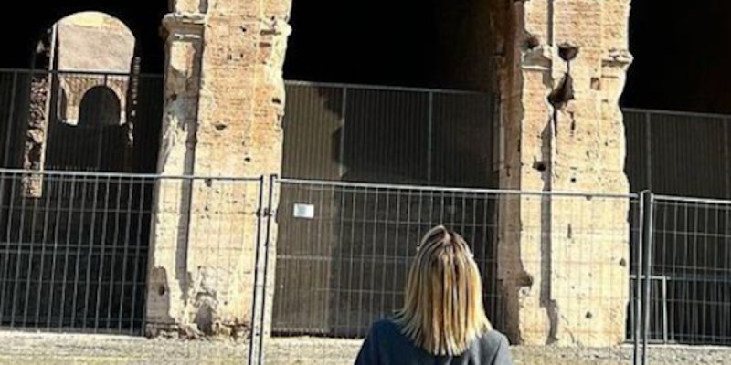 Cyril Hanouna à Rome avec Kelly Vedovelli, mise au point cash