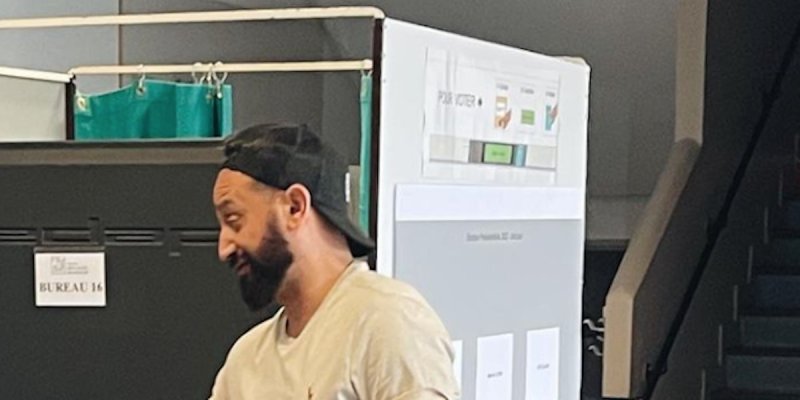 Cyril Hanouna en couple avec Kelly Vedovelli, garde alternée, cet élément qui confirme une idylle secrète