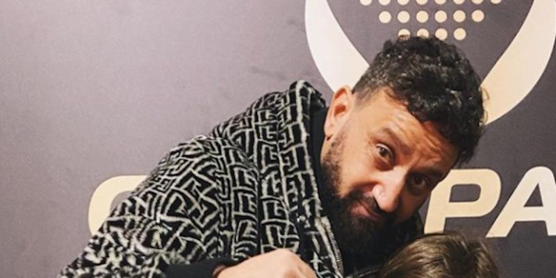 Cyril Hanouna, « érigé » en tabou par Kelly Vedovelli, étonnant échange avec les fans