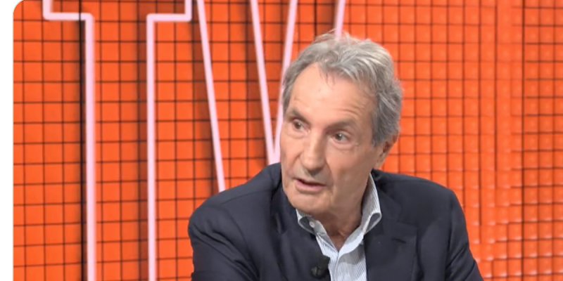 Cyril Hanouna : Kelly Vedovelli, Guillaume Genton « critiquée » pour leur soumission malsaine