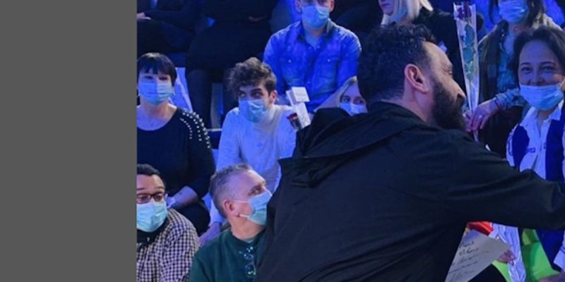 Cyril Hanouna, rupture malheureuse avec Emilie - Une femme politique lui fait les yeux doux