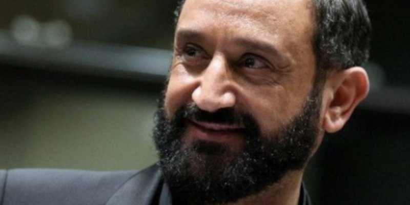 Cyril Hanouna troque TPMP pour un terrain de padel à Strasbourg