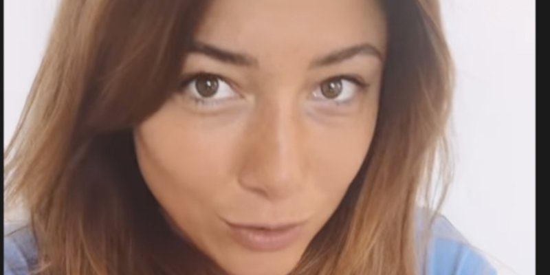 Delphine Wespiser : Sa mésaventure avec une biche percutée sur la route