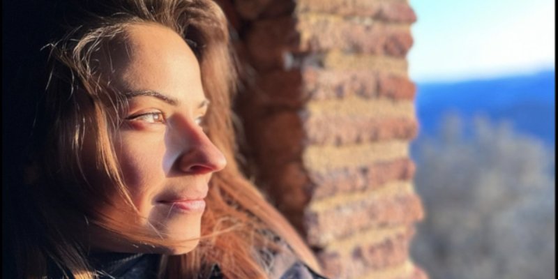 Denitsa Ikonomova est enceinte, François Alu père ?