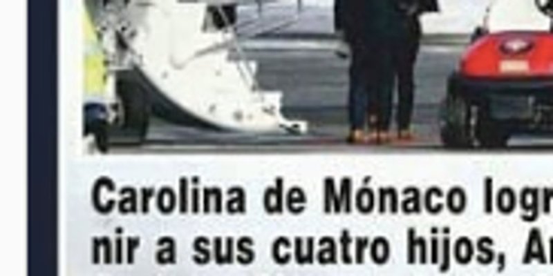 Dimitri Casiraghi et Dimitri Rassam en douce à Pantelleria, au nid de Caroline Bouquet, photo exhumée