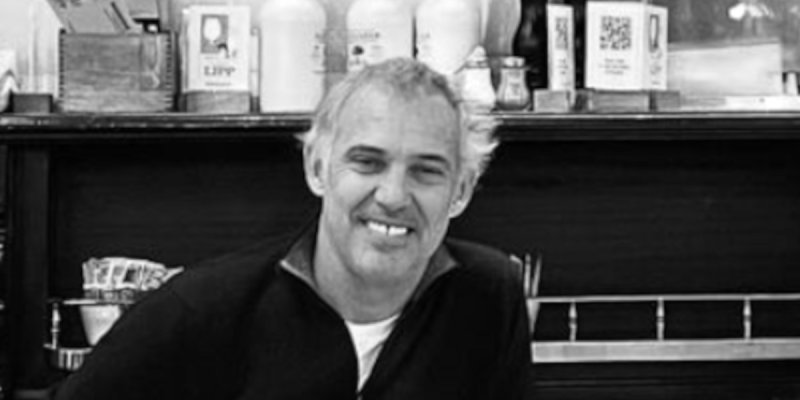 Divorcé, Paul Belmondo s'offre un moment complice avec ses fils et son petit-fils